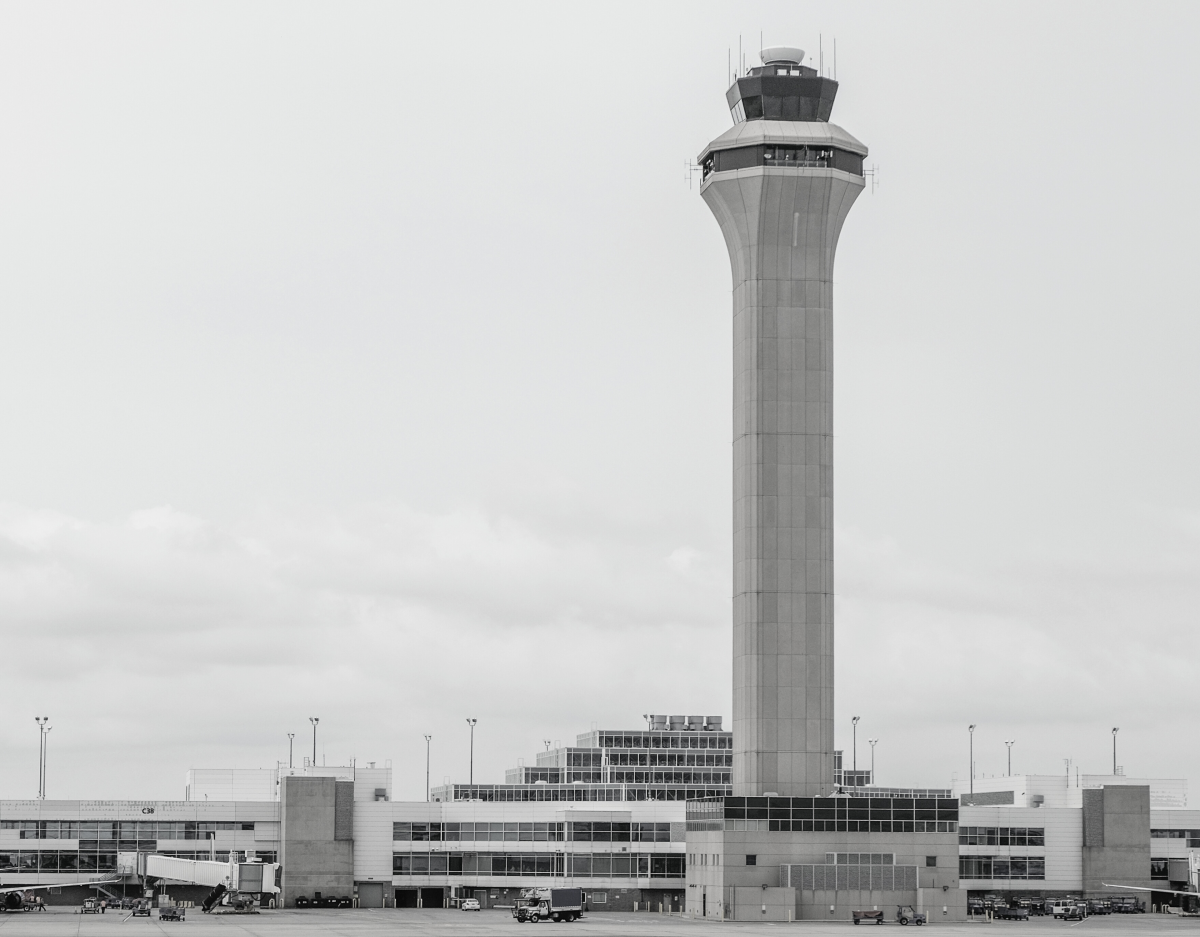generic-airport-featured-image-DEN-airport-tower-12
